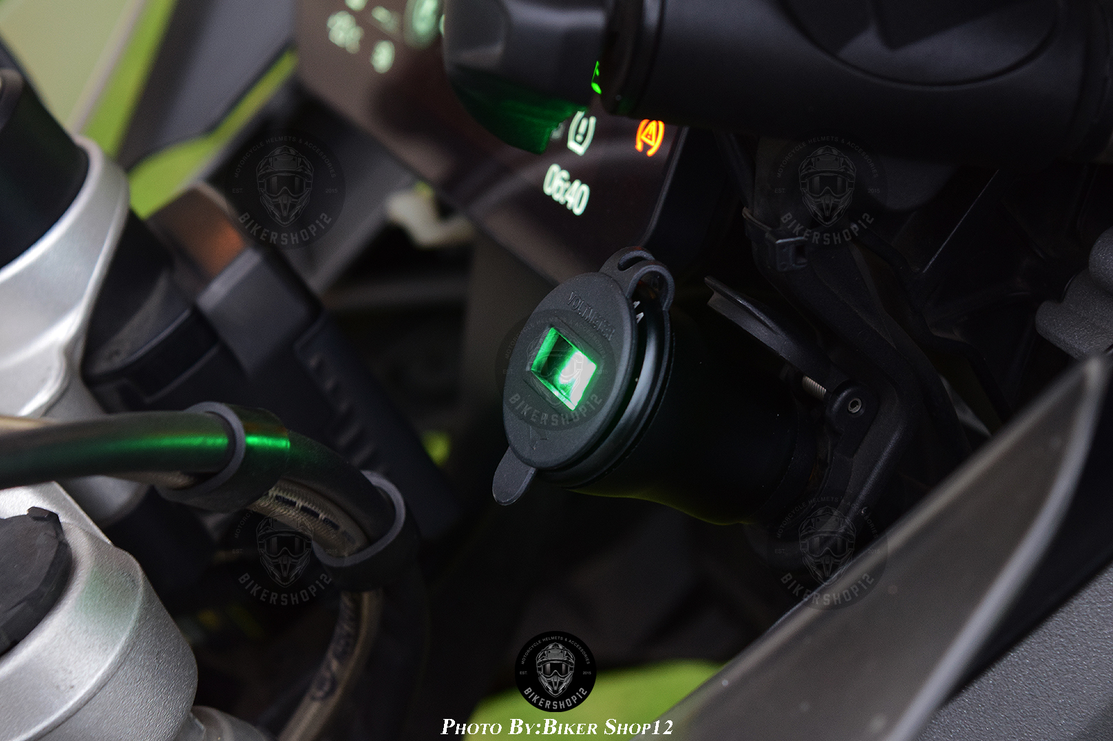 อะแดปเตอร์ BIGBIKE และ รถยนต์BMW แบบ USB (ยูเอสบี) เช่น BMW X1 R1200 1250 GS GSA F850GS R1200RT triumph ducati