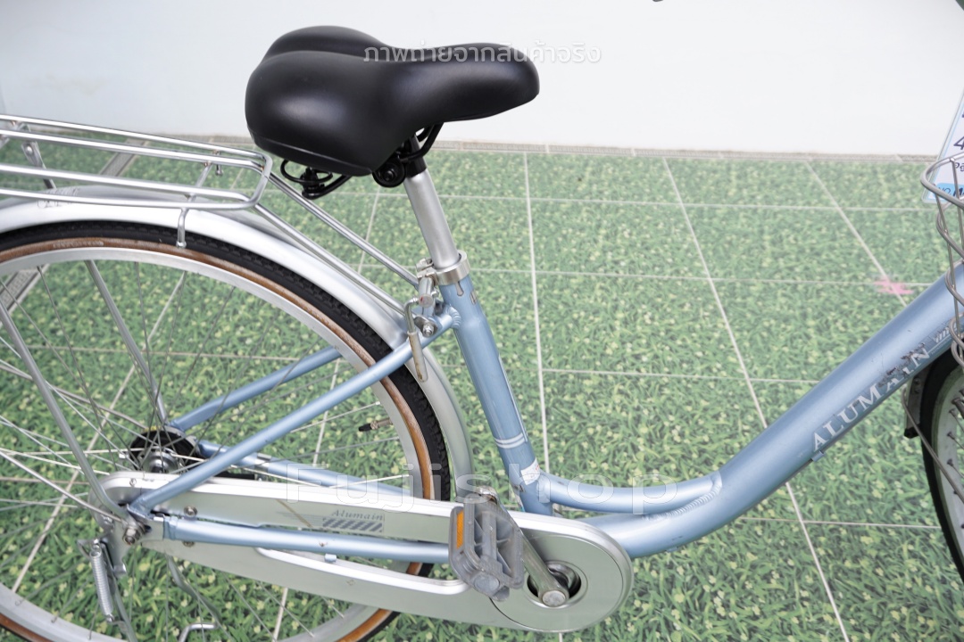จักรยานแม่บ้านญี่ปุ่น - ล้อ 26 นิ้ว - ไม่มีเกียร์ - อลูมิเนียม - ไฟหน้าอัตโนมัติ - สีฟ้า [จักรยานมือสอง]