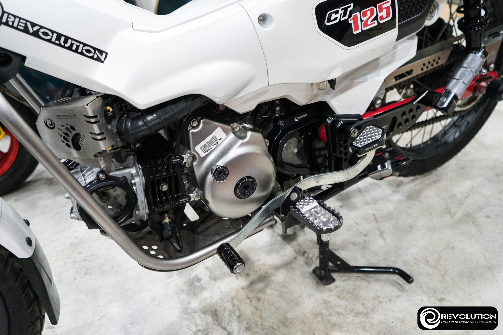 แป้นเหยียบคันเกียร์หน้า-หลัง CNC REVOLUTION CT-125