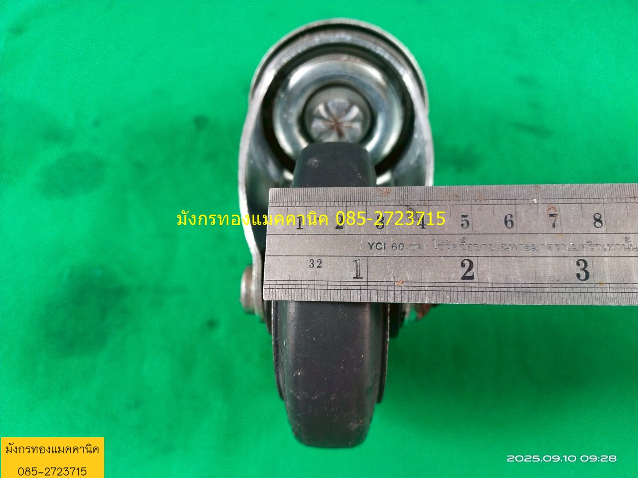 ลูกล้อ Hammer ขนาด 4 นิ้ว เกลียว 22 มิล มีเบรก 2 ล้อ ล้อยางยังสวย เข็นนิ่มไม่เป็นรอย ล้อหมุนได้รอบ 4 ล้อ ล้อลื่นดี