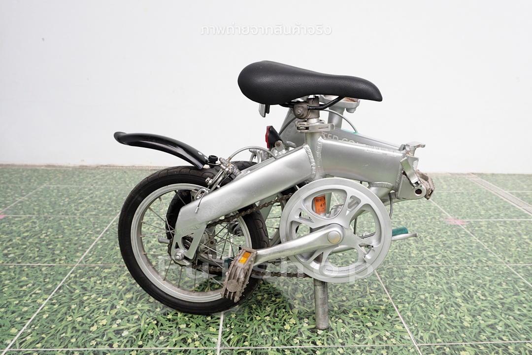 จักรยานพับได้ญี่ปุ่น - ล้อ 14 นิ้ว - ไม่มีเกียร์ - อลูมิเนียม - United Colors of Benetton - สีเงิน [จักรยานมือสอง]