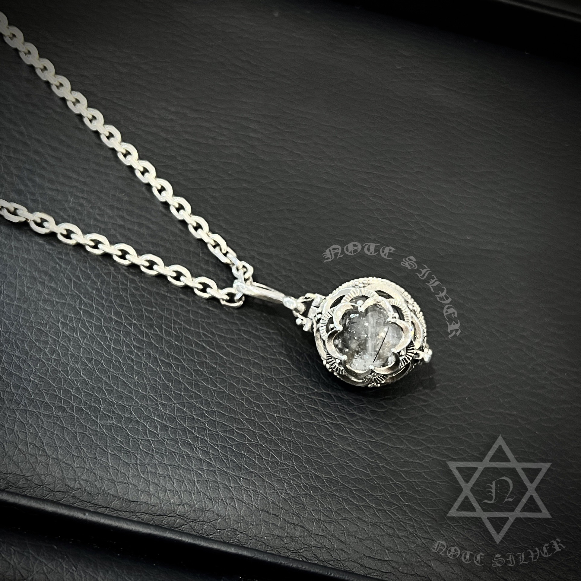 กระเช้าเงินแท้ทรงกลม ไว้ใส่ลูกแก้วมงคล Sterling Silver 925 NSPD3221