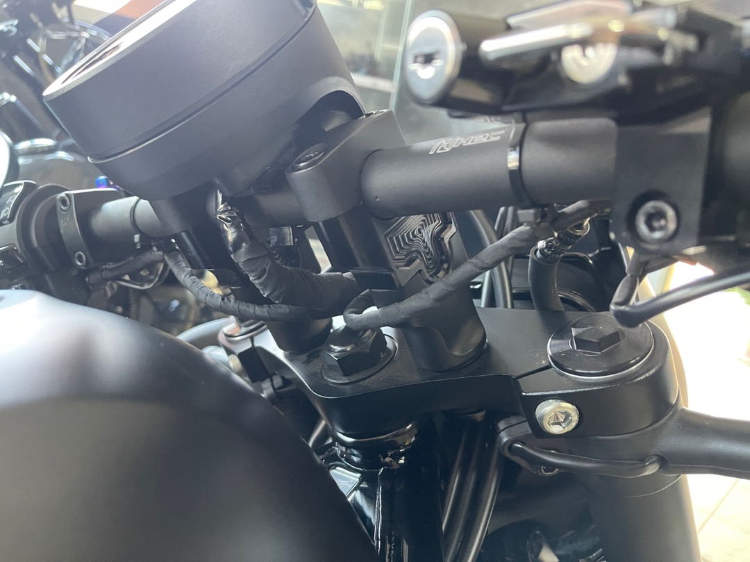 ตุ๊กตายกแฮนด์ SVENSPEED HONDA REBEL ราคา1100