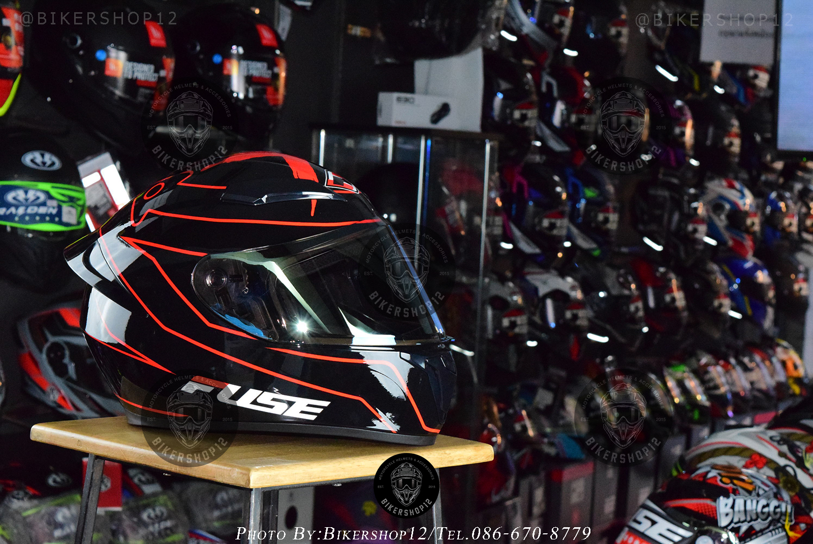 หมวกกันน็อคFuse รุ่น Razor EVO คละสี