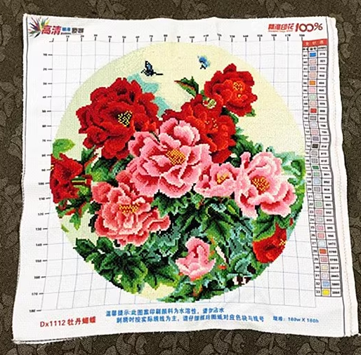 botan-1008 *พร้อมส่ง* ชุดปักครอสติช ลายช่อโบตั๋น (ปักเต็มผืนผ้า ไม่มีเดินเส้น ผ้า11CTพิมพ์ลาย ปัก 3 เส้นเล็ก) ขนาด 50*50 ซม.ผ้าครอสติช 11CTพิมพ์ลายปักเต็มลายผ้า ไหมคอตตอน 33 สี ผังลาย เข็ม