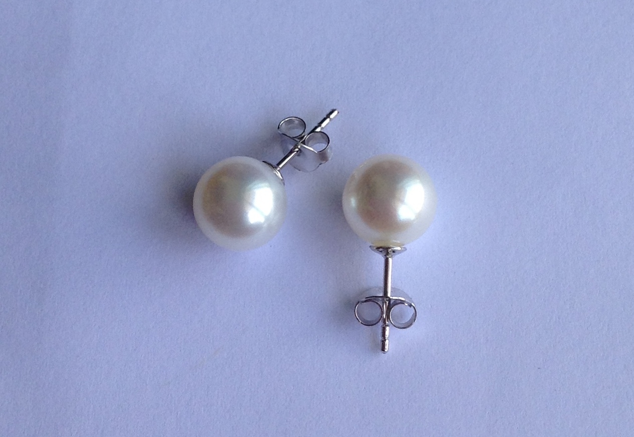 ต่างหูไข่มุกแท้ 7-7.5 มิล กลม ก้านเงินแท้ สีขาว