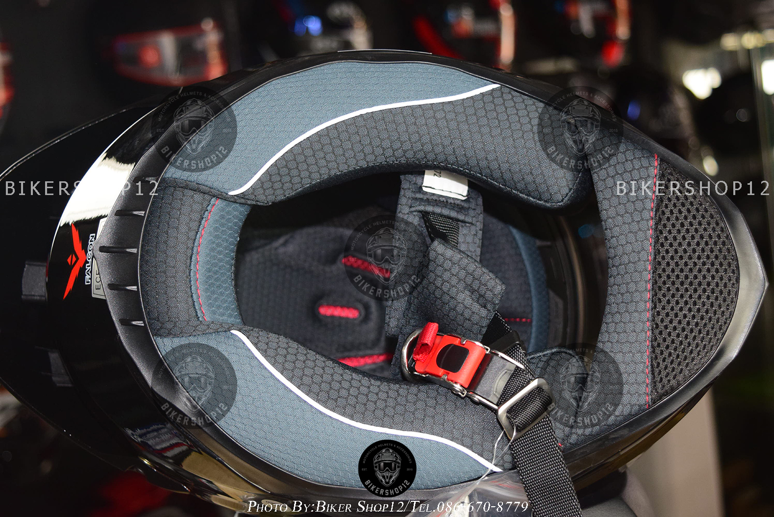 หมวกกันน็อคREAL รุ่นFalcon สีดำเงา