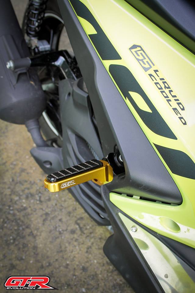 พักเท้าหลัง CNC 2 ชิ้น GTR AEROX