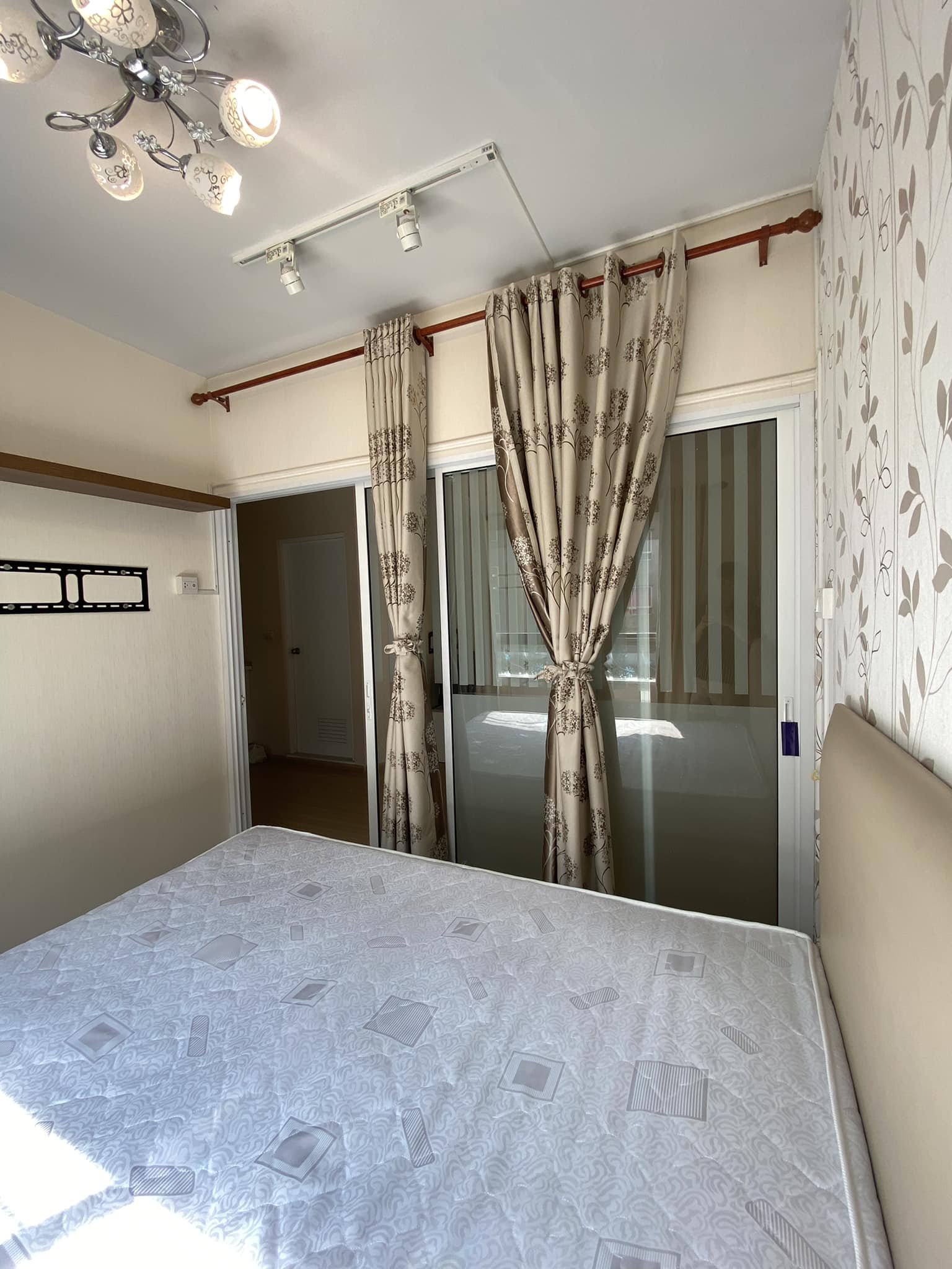 พลัมคอนโด สามัคคี - PLUM CONDO SAMAKKHI