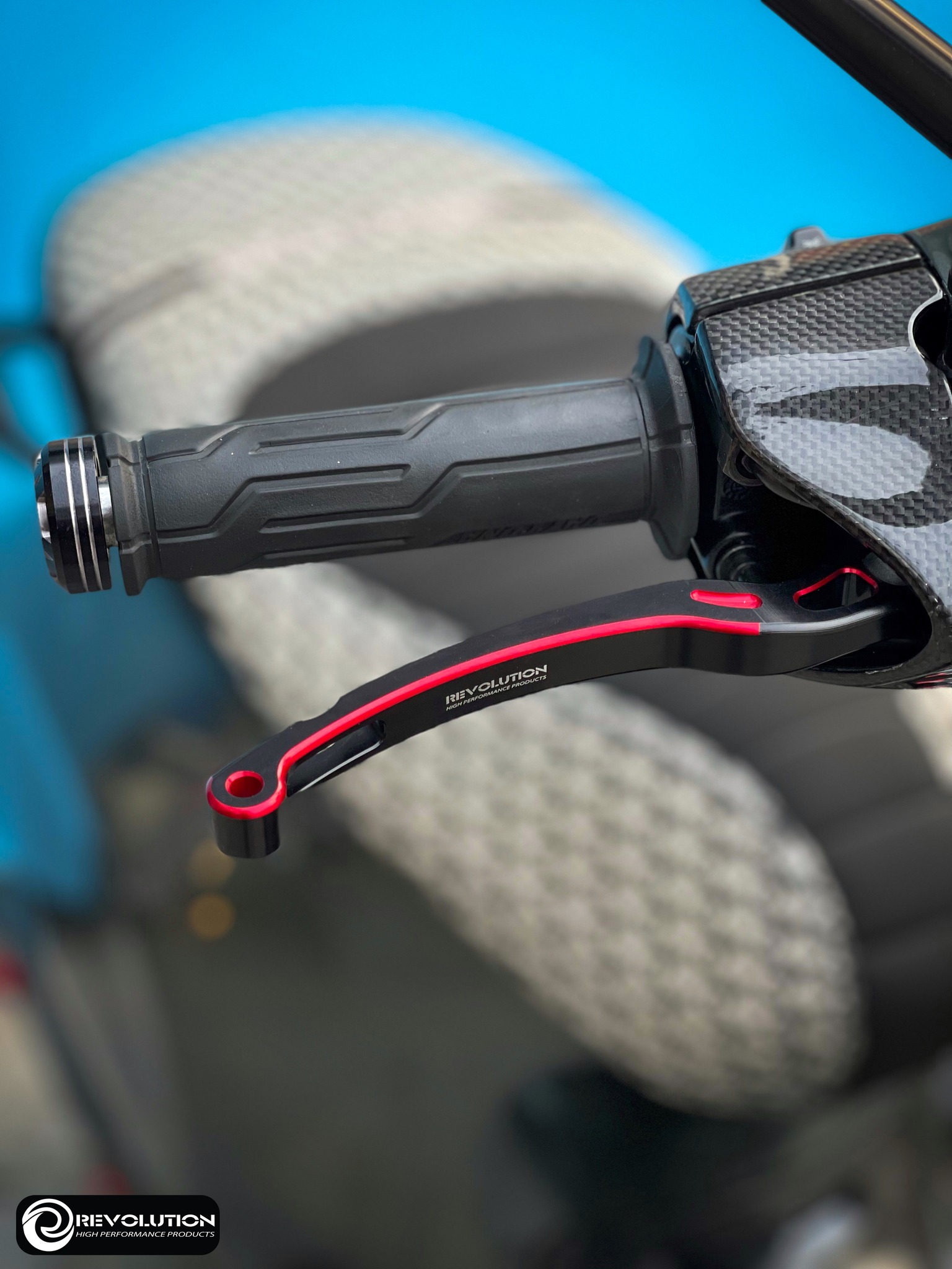 มือเบรค CNC ทูโทน REVOLUTION VESPA SPRINT,PRIMAVERA,LX,S LIBERTY - ดำเงิน - ดำฟ้า - ดำแดง - ดำทอง - ดำส้ม ราคา 2,200 บาท/คู่