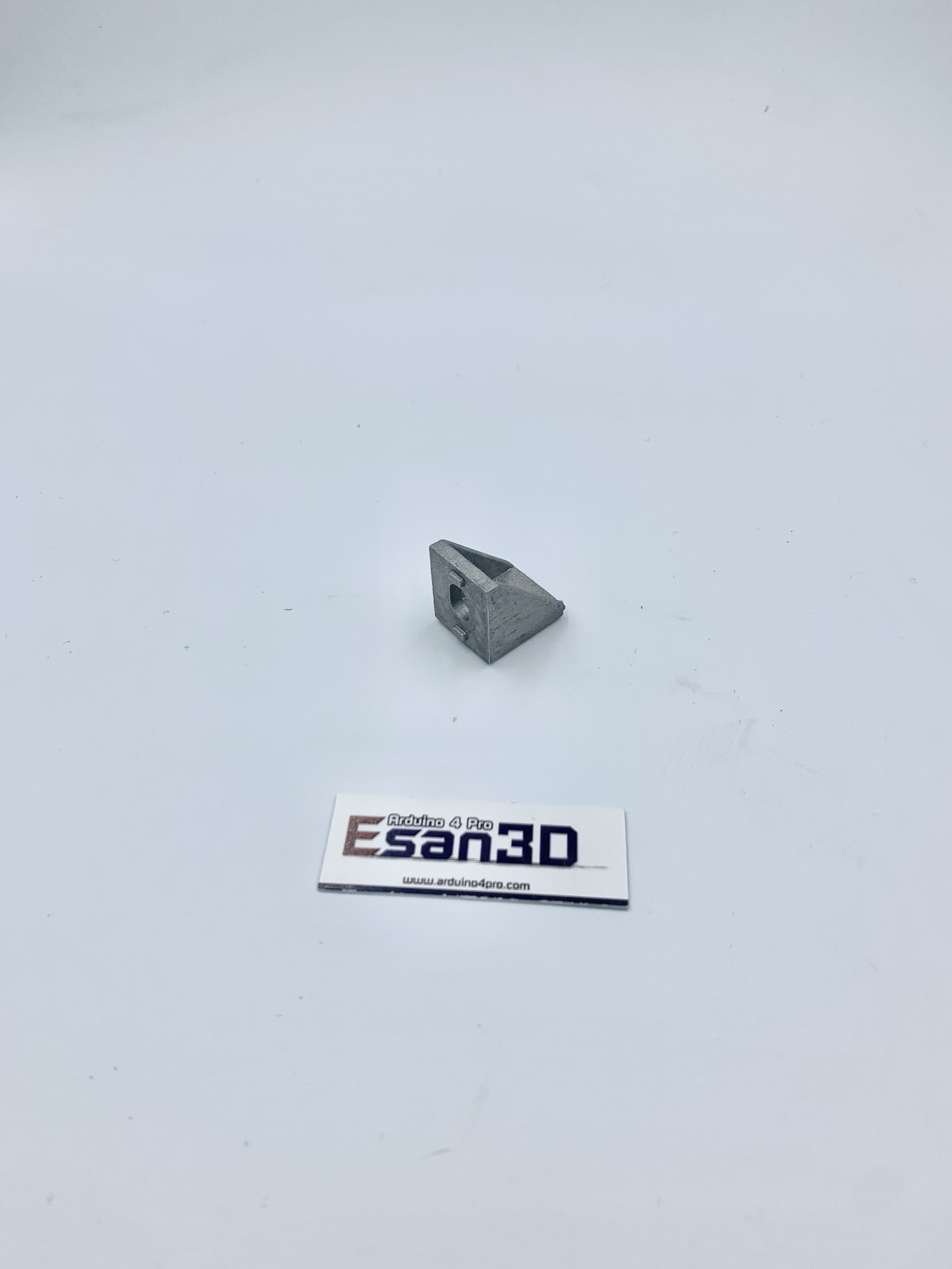 Bracket D20 (เล็ก) สำหรับอลูมิเนียมโปรไฟล์ 2020 2040 (สินค้าเฉพาะฉาก)