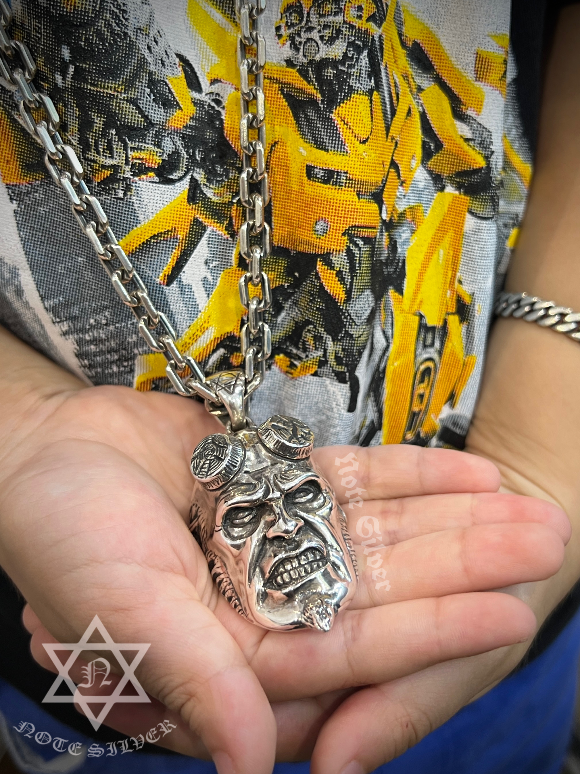 จี้เงินแท้ หน้าฮีโร่ เฮลล์บอย Sterling Silver 925 NSPD2268