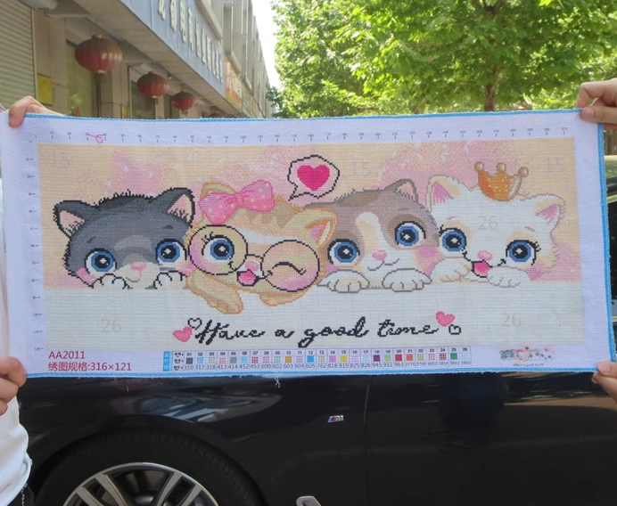 cat-1148 *สินค้าหมด * ชุดปักครอสติช ลาย 4 แมวเหมียว (ปักเต็มผืนผ้า ไม่มีเดินเส้น ผ้า11CTพิมพ์ลาย ปัก 3 เส้นเล็ก) ขนาด 115*40 ซม.ผ้าครอสติช 11CTพิมพ์ลายปักบนผ้า ไหมคอตตอน 26 สี ผังลาย เข็ม