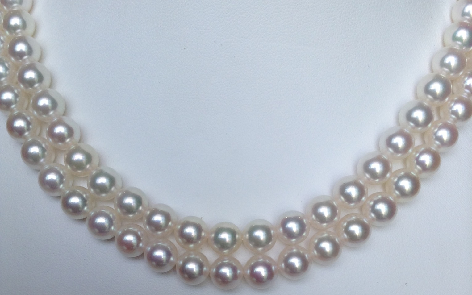 สร้อยคอไข่มุกอโกย่า ญี่ปุ่น ร้อยแบบสองชั้น 7.5-8.0 มิล กลม สีขาวอมชมพู AAA