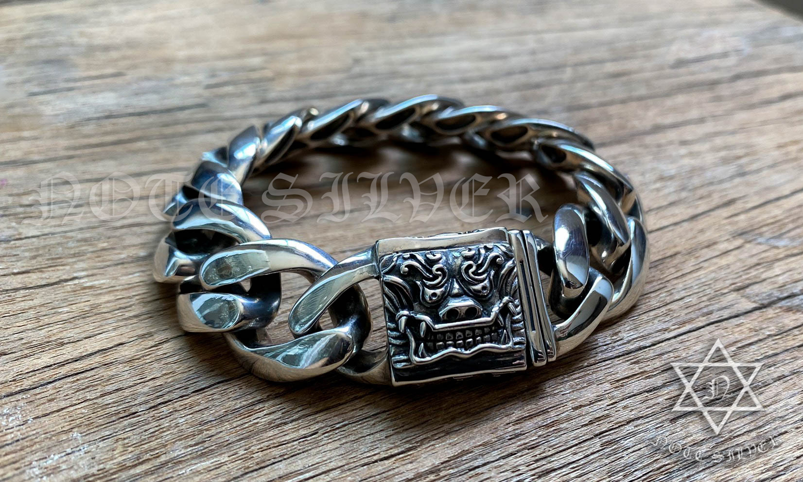 สร้อยมือเงินแท้ เลสเรียบ กล่องลายสิงโตจีน (พี่สิงห์) Chinese guardian lions Sterling Silver NSBL1740