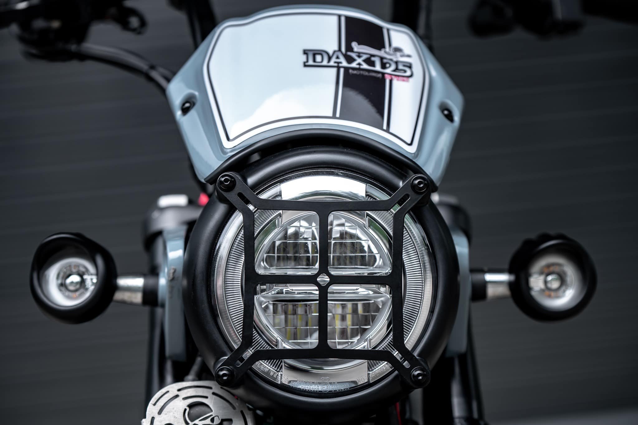 ชิว Windshield for Dax125