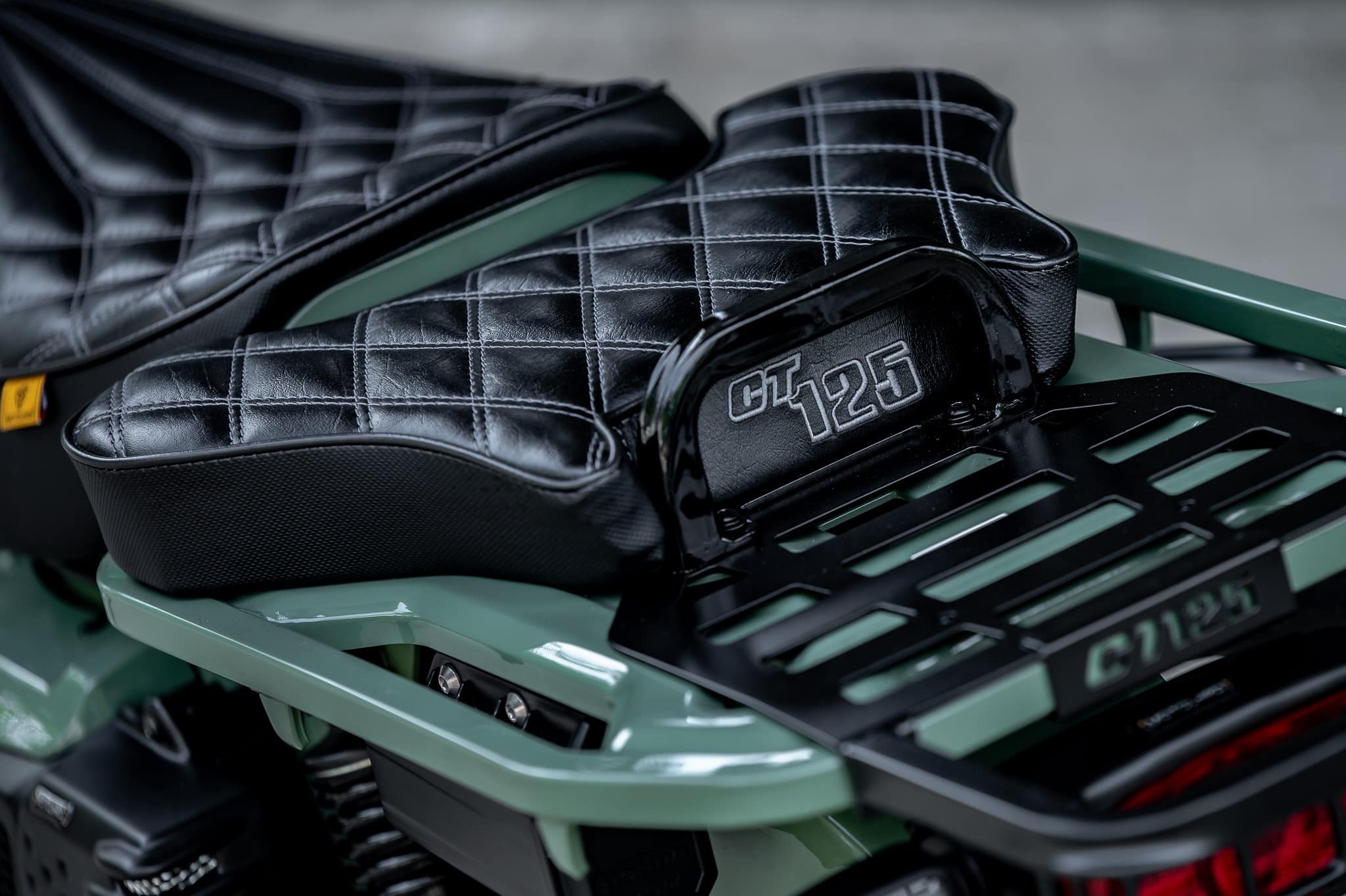 เบาะเสริมตะแกรงท้ายเดิม “ MotoLordD “ ลายV.1 / V.2 / V.3 Extra Passenger seat V.1 / V.2 / V.3