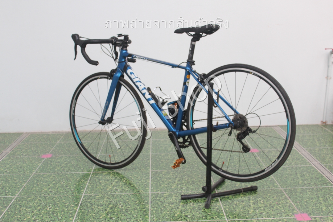 จักรยานเสือหมอบญี่ปุ่น - ล้อ 700c - มีเกียร์ - Giant Defy - สีฟ้า [จักรยานมือสอง]