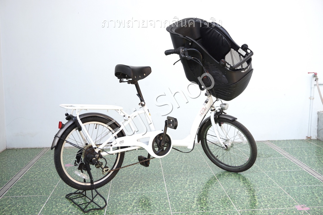 จักรยานแม่บ้าน Cargo ญี่ปุ่น - ล้อ 20 นิ้ว - เกียร์ดุม 3 สปีด - ไฟหน้าอัตโนมัติ - ตะกร้ากลางแฮนด์ - สีขาว [จักรยานมือสอง]