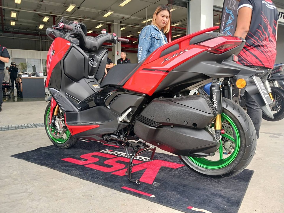 YSS AIR SUSPENSION BLACK EDITION โช็คถุงลม พร้อมติดตั้ง XMAX300 ราคา22900