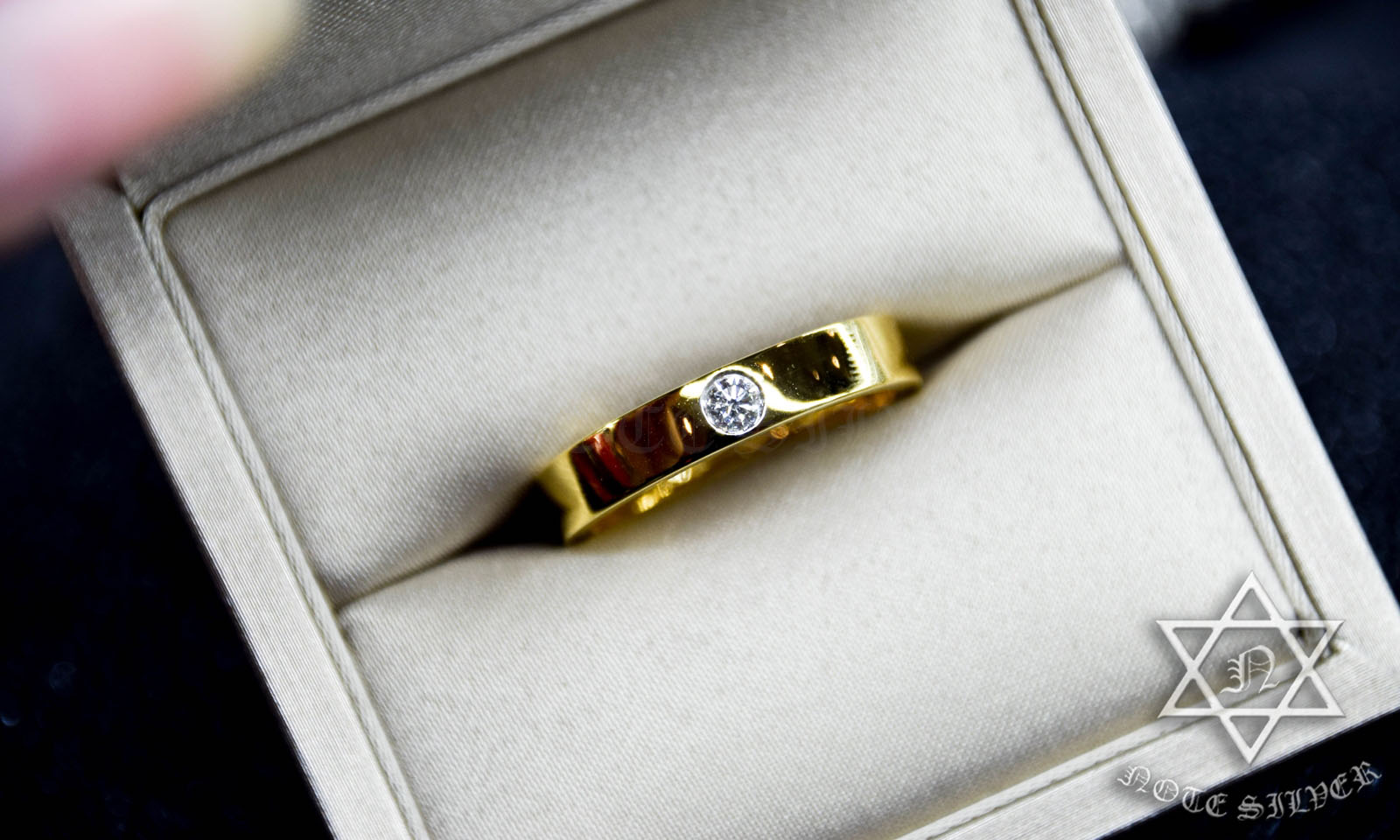 แหวนแต่งงาน ทองคำแท้ 18K Gold NSGD1877