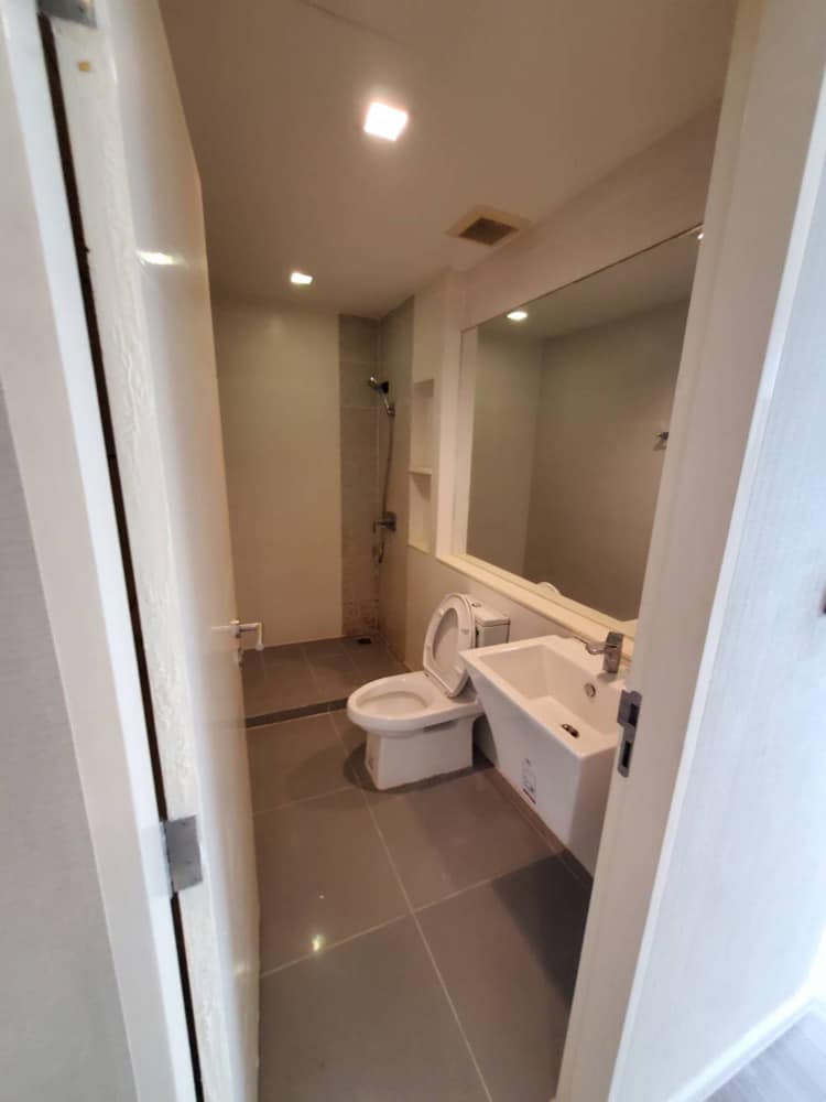 BAAN KLANGMUANG VIPHAVADEE 64