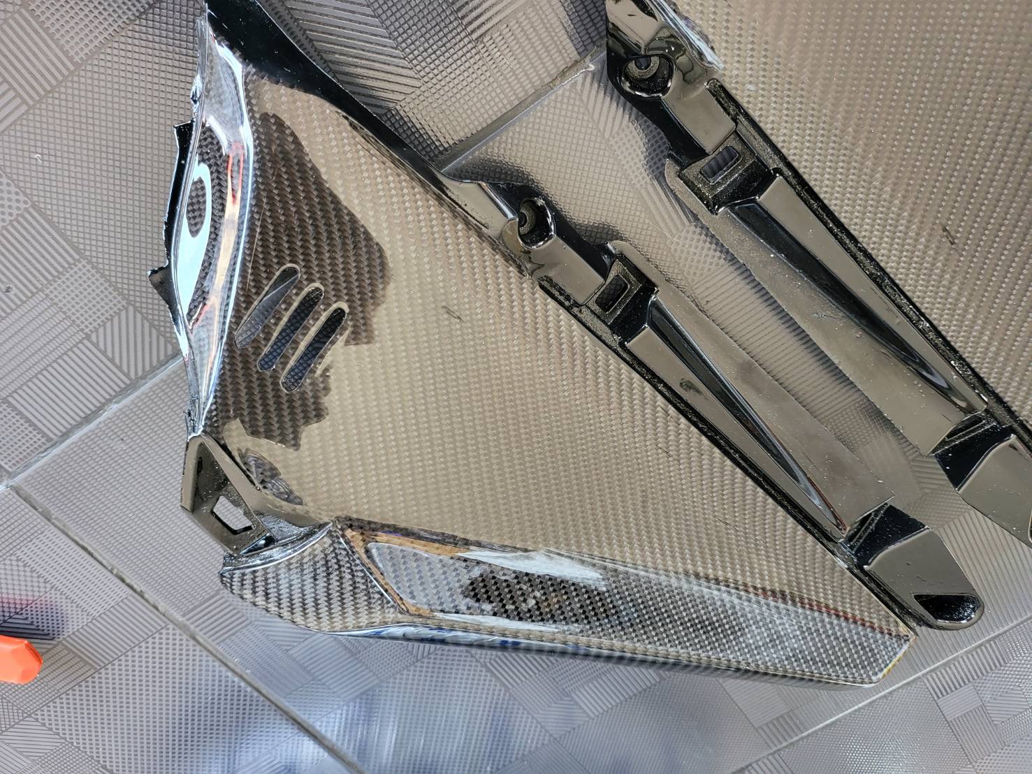 สามเหลี่ยมข้างชุดสี Forza 350 ราคา 3400