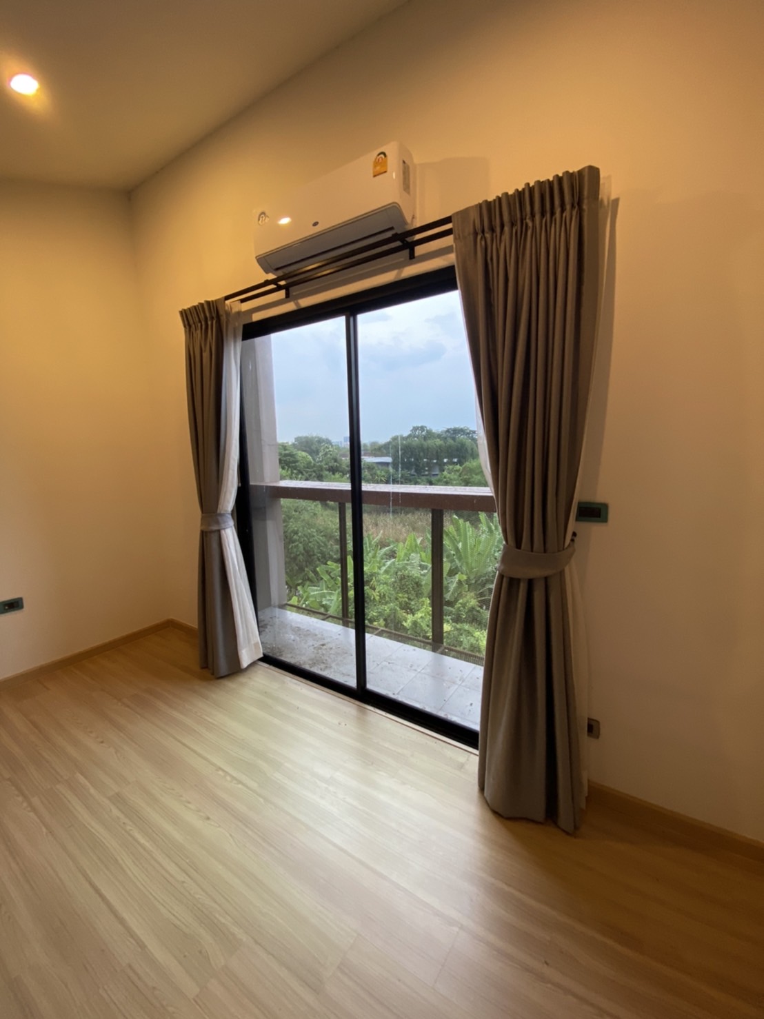 เฮ้าส์ นีช แจ้งวัฒนะ - HAUS NICHE CHAENGWATTANA