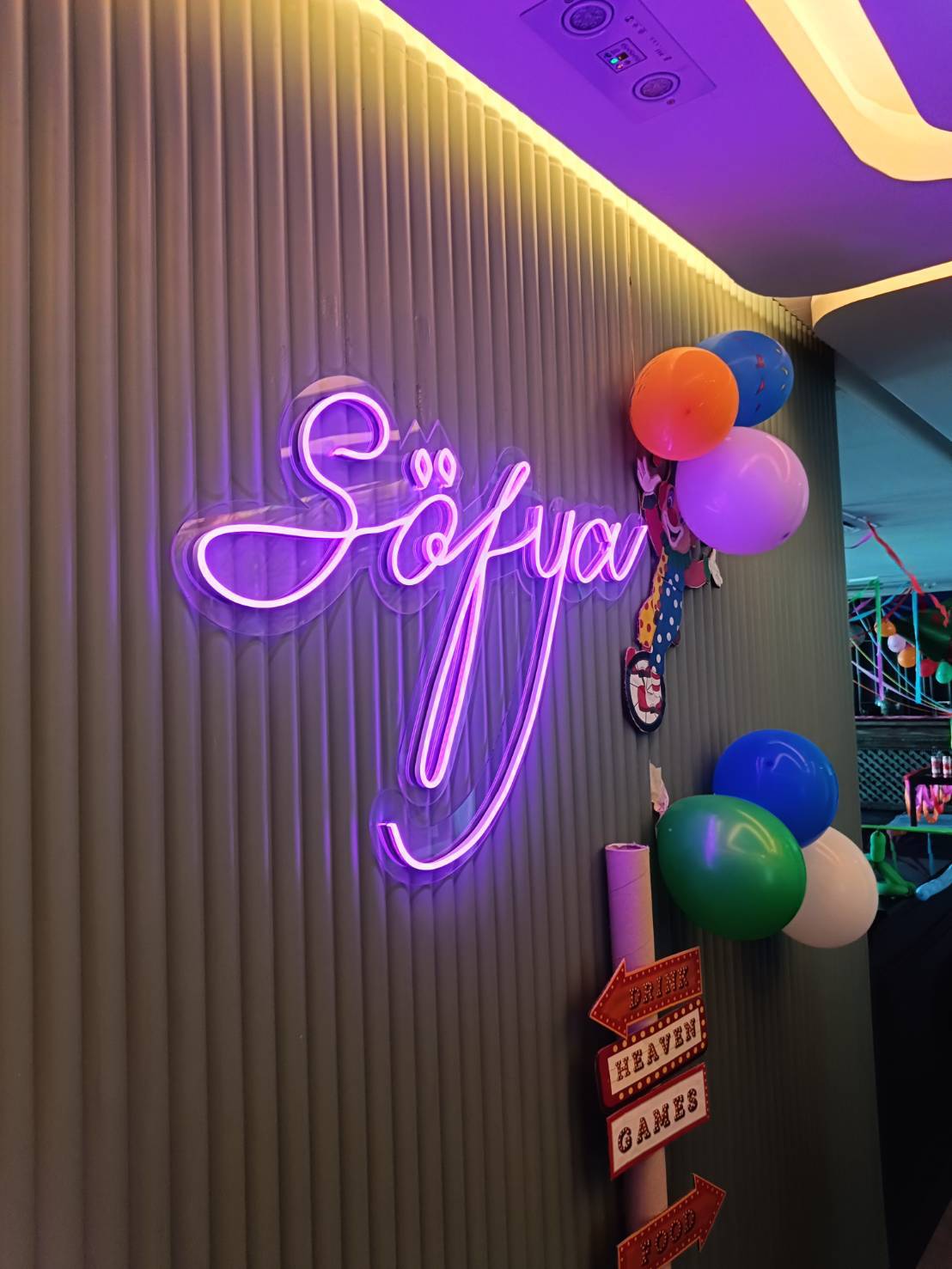 งานผลิต-ติดตั้ง ป้ายไฟนีออนดัดled flex แสงสีม่วง #ป้ายภูเก็ต