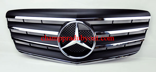 กระจังหน้า BENZ E-CLASS W211 07-09 ดำ ทรง CL โลโก้ใหญ่