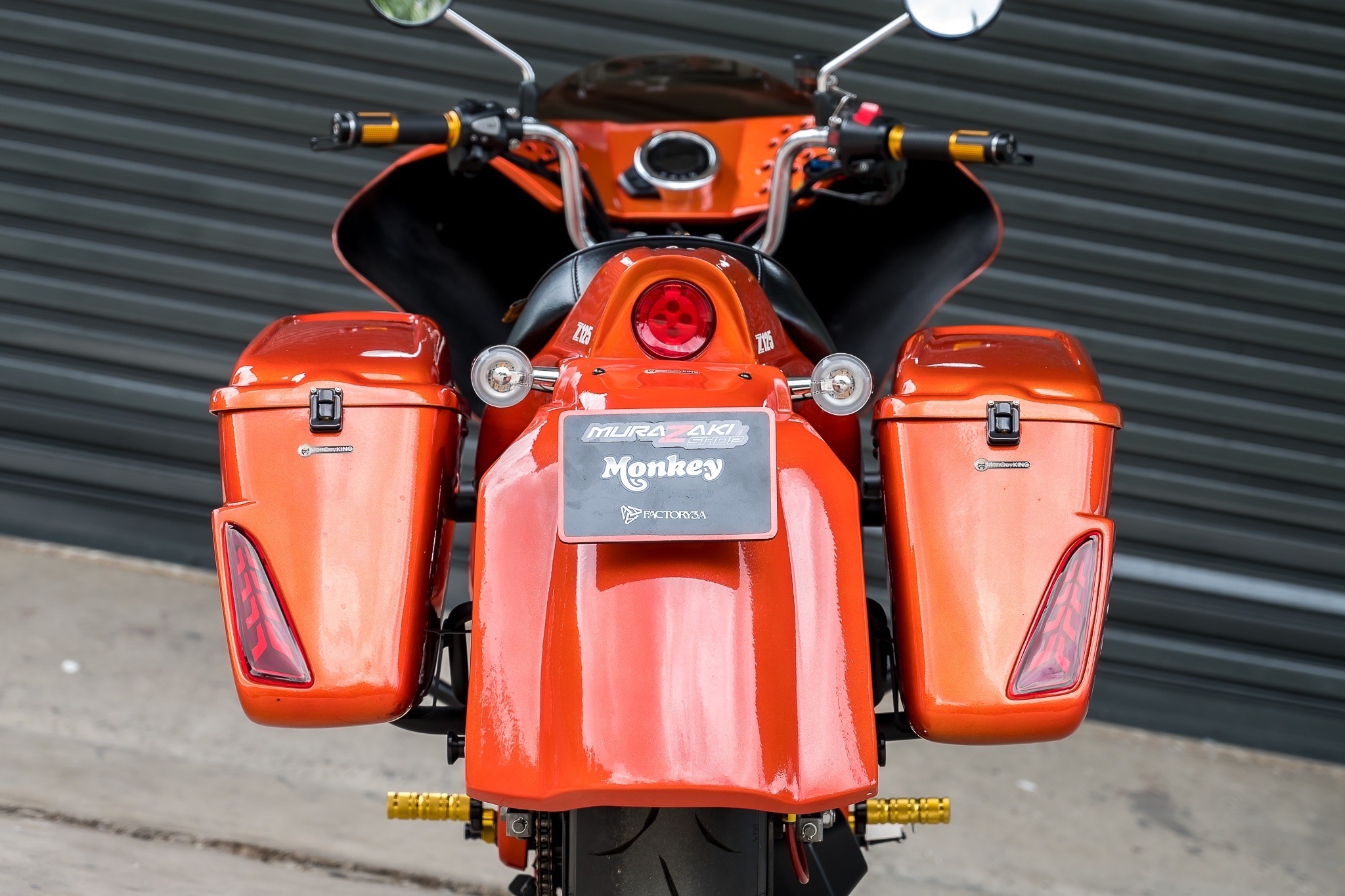 ชุดแต่งMonQeyKingBKK monkey125