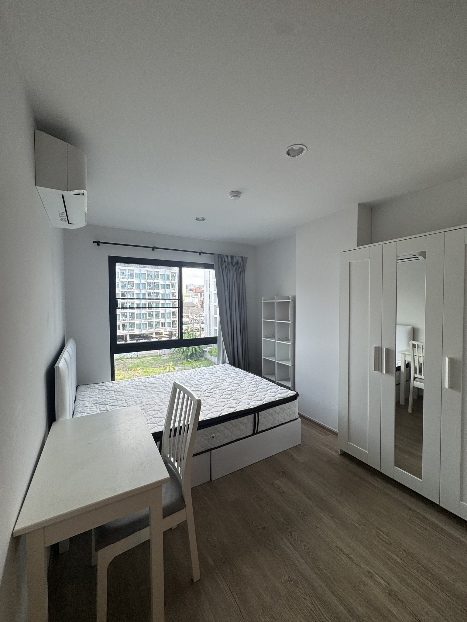 ไฮ คอนโด แจ้งวัฒนะ - HI CONDO CHAENGWATTANA (VIP)