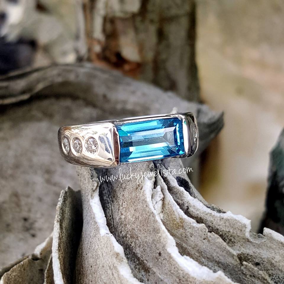 แหวนพลอย London Blue Topaz 1