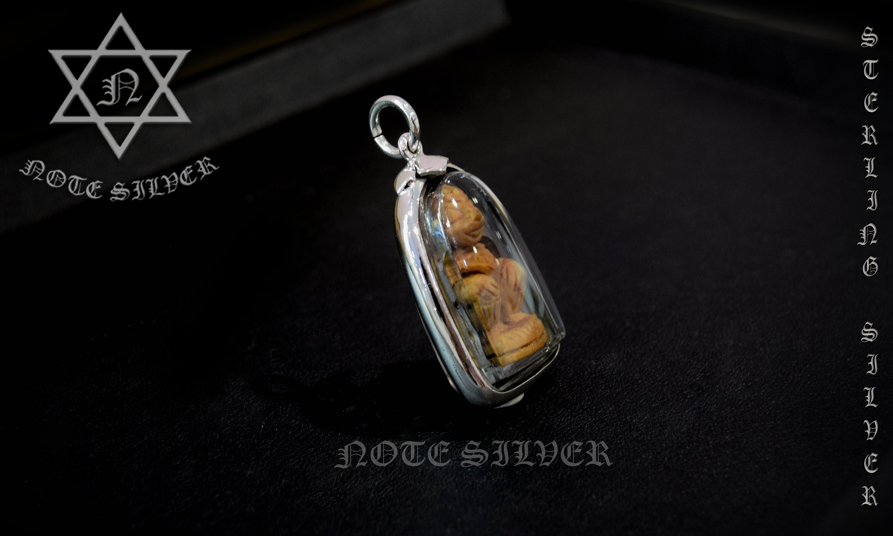 ตัวอย่างงานเลี่ยมผ่าหวาย กรอบเงินแท้ Sterling Silver 925 NSSV2815