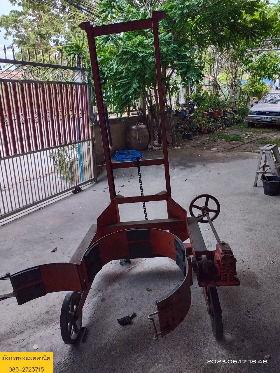 รถยกของ ขนาดเส้นผ่าศูนย์กลางวงกลม(ถัง) 60 ซม. ยกสูง 200 ซ.ม. มีพวงมาลัยและเกียร์ทด