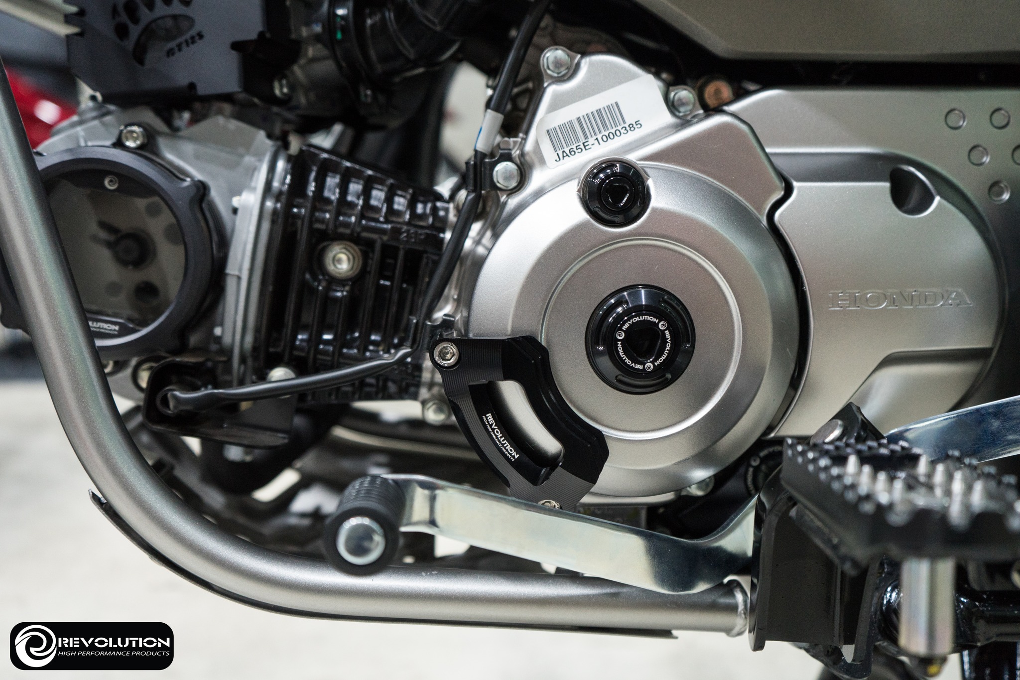 ฝาครอบเครื่องด้านL REVOLUTION CT-125 NEW2023/ST-125Dax/GROM:MSX-125/MONKEY-125 5เกียร์