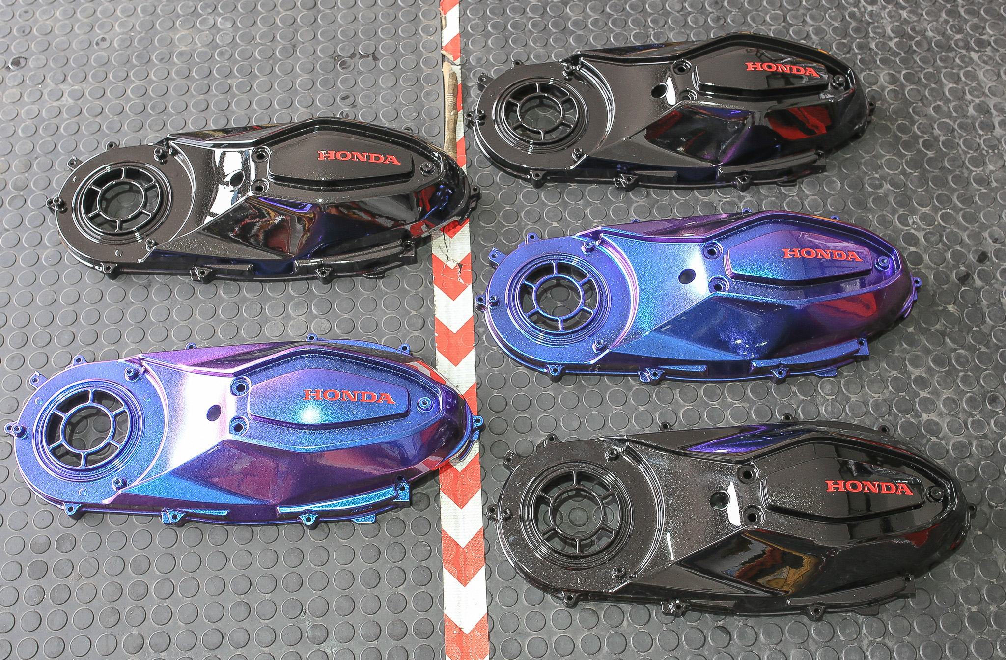 ฝาครอบสายพาน FORZA 350 ราคาแลก สีดำ1000 สีไทเท1200
