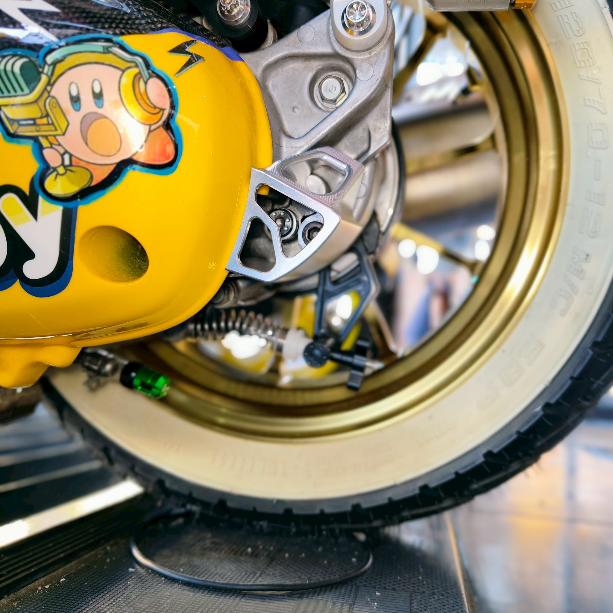 แผ่นดักฝุ่น JS racing รุ่น Giorno/PCX160