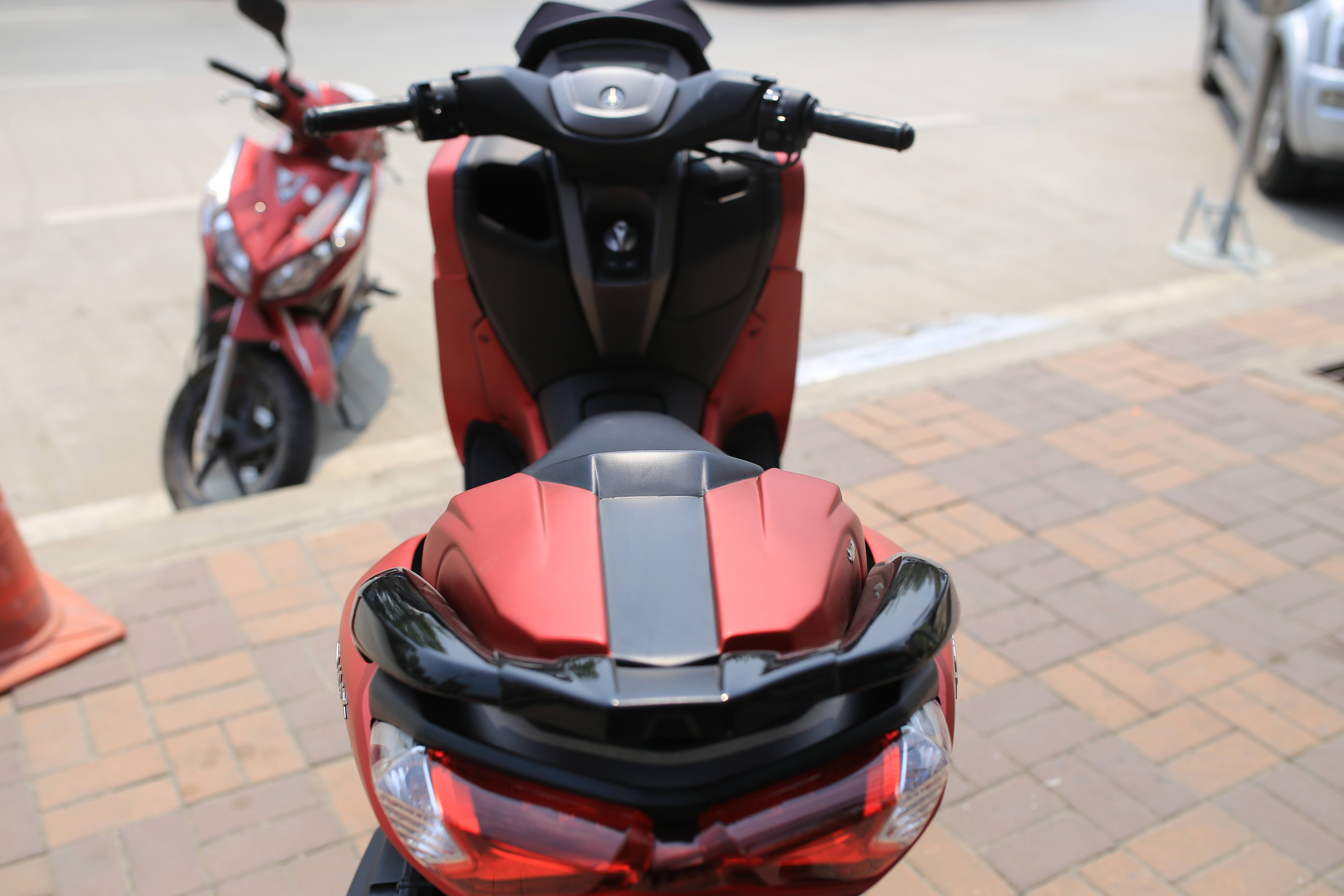 ชุดแต่ง AsurA New Nmax155 ครอบเบาะ 2000