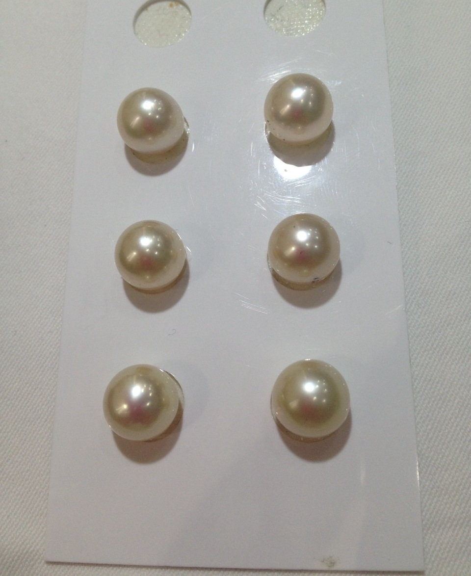 ไข่มุกเม็ดเดี่ยวคู่ south sea ขนาด 12-13 มิล กลม สีทองอ่อน เกรด AAA