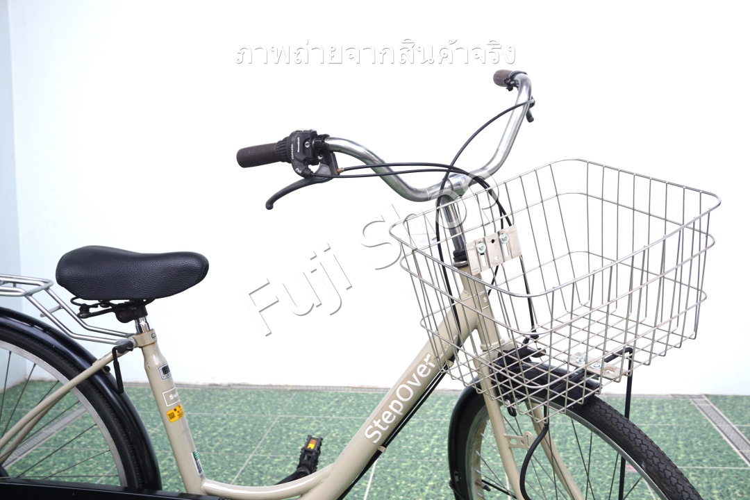 จักรยานแม่บ้านญี่ปุ่น - ล้อ 26 นิ้ว - เกียร์ 6 สปีด - สีครีม [จักรยานมือสอง]