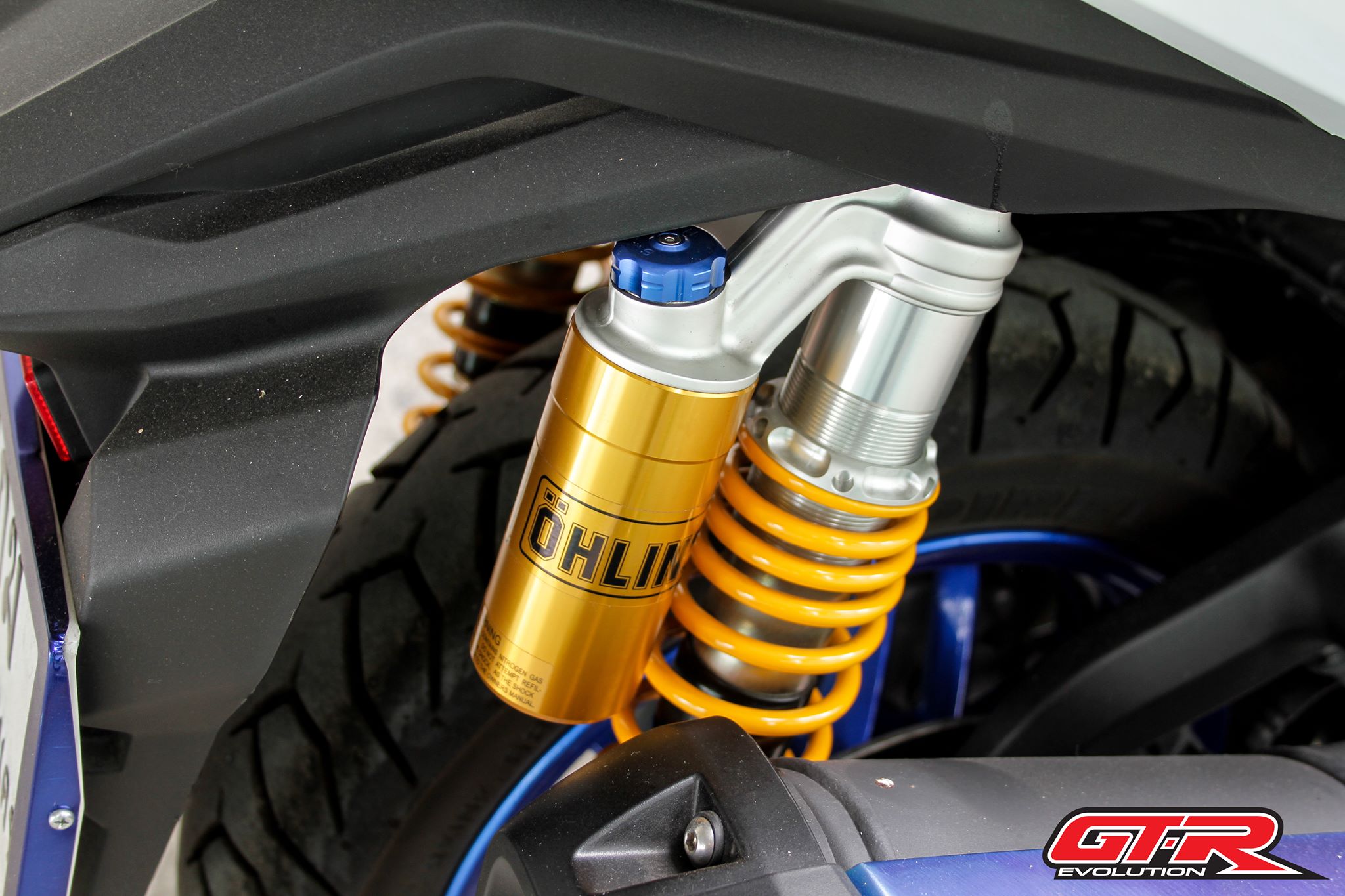 ตัวหมุนปรับ COMPRSSIPN โช็ค OHLINS GTR คู่ละ750 สี แดง ทอง เทา ดำ เขียว น้ำเงิน ม่วง