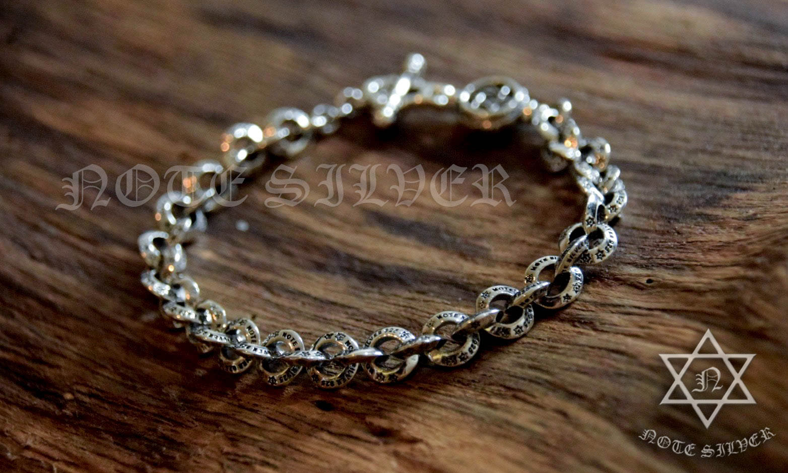 สร้อยข้อมือเงินแท้ ลายโซ่กลมสลักอักษร NOTE SILVER Sterling Silver 925 NSBL2579