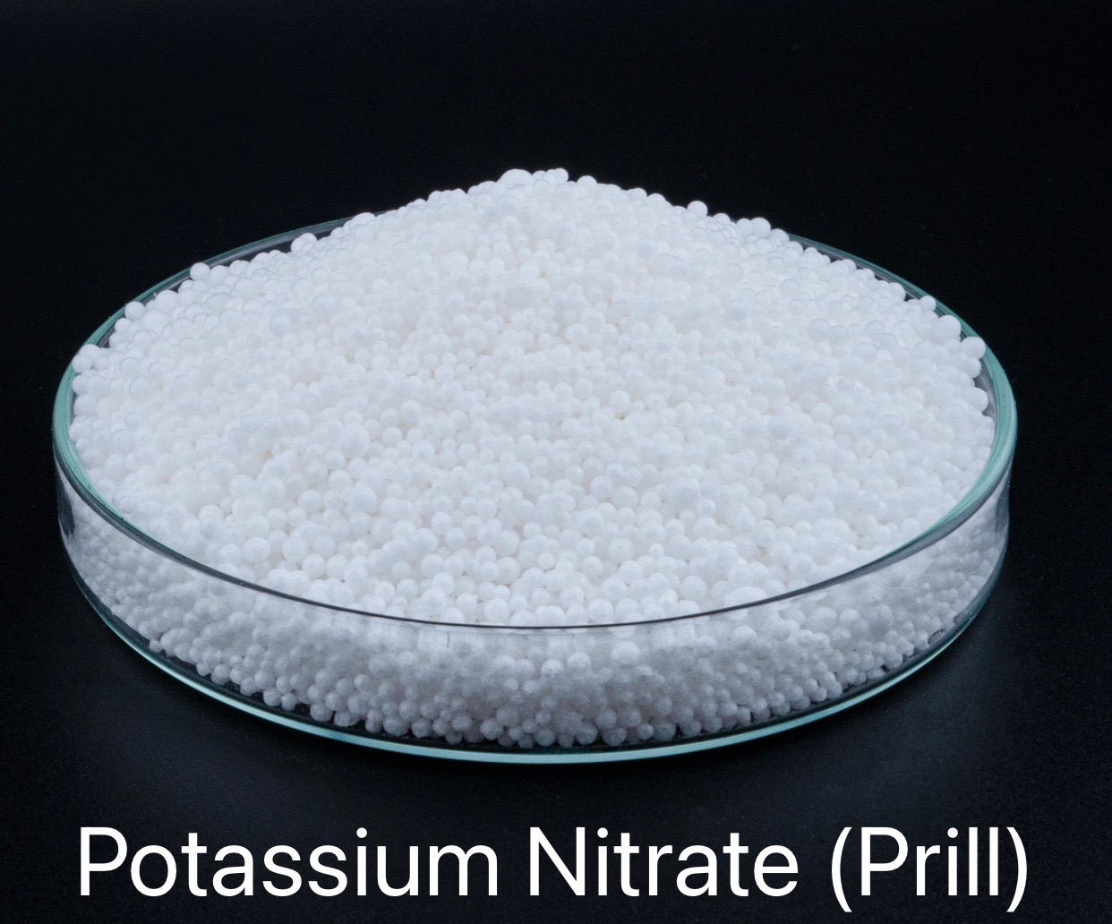 KNO3 Potassium Nitrate (Prill) ปุ๋ยเกล็ด KNLAN 13.5-0-46 จีเกรด แบบปั้นเม็ดเพื่อให้ไม่จับเป็นก้อน บรรจุ 25 กิโลกรัม