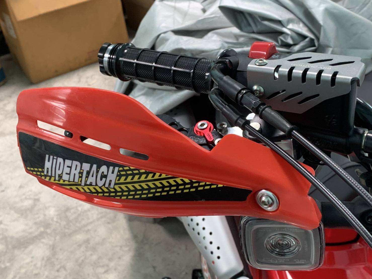 ชุดการ์ดแฮนด์ HIPER-TACH ราคา750