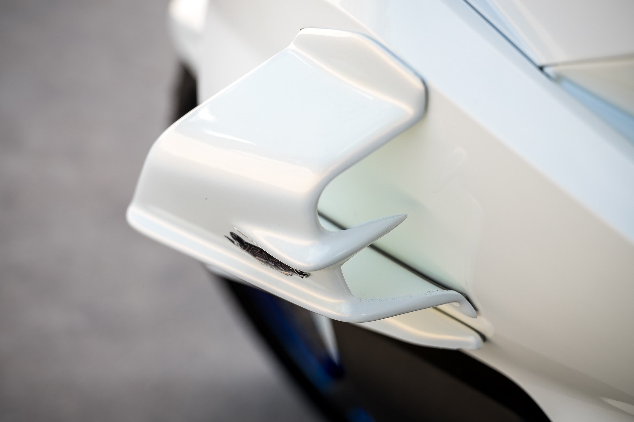 แลมแอร์ AsurA Click160 950฿ (ขาว ,ดำด้าน,แดง)