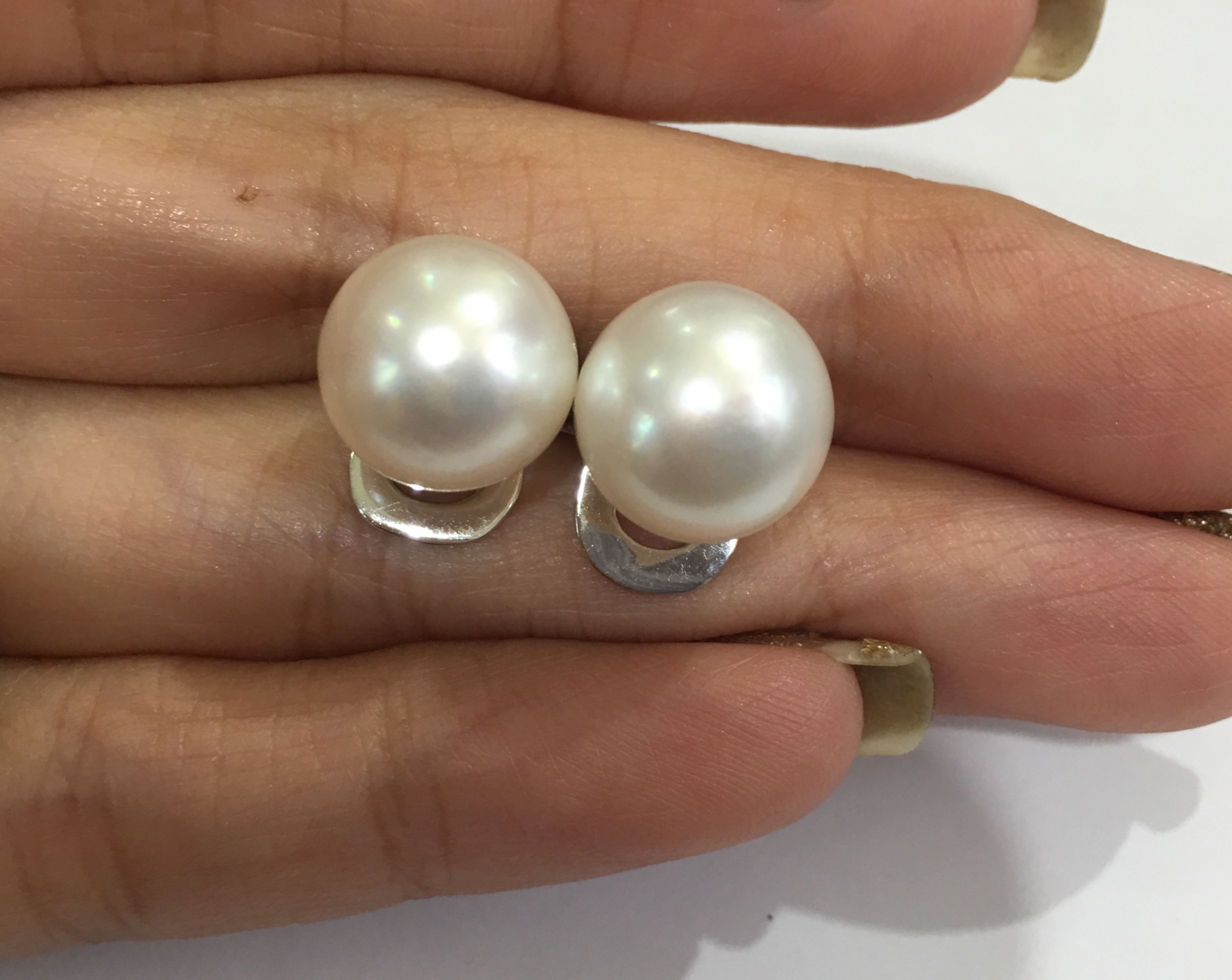 ต่างหูไข่มุก south sea 11 มิล สีขาว ก้านเงินแท้