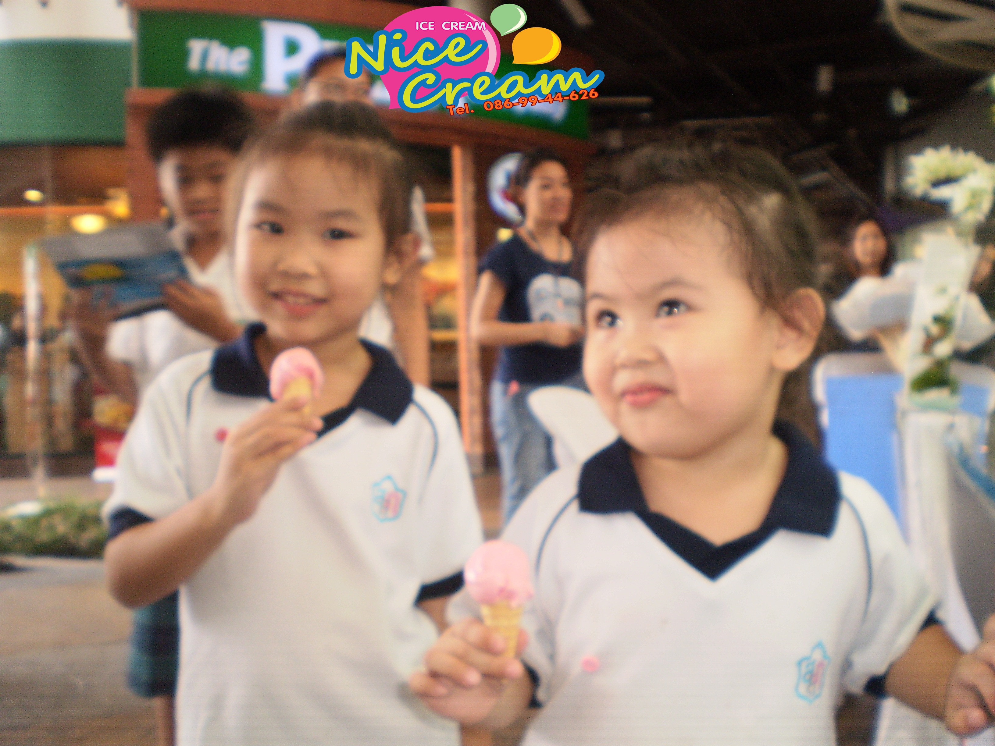 บูธไอศครีมโคนจิ๋ว @ Porto Chino