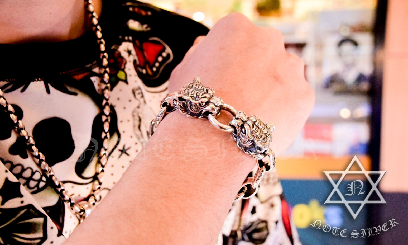ข้อมือเงินแท้ หัวเสือคู่คาบห่วง Sterling Silver 925 NSBL1326