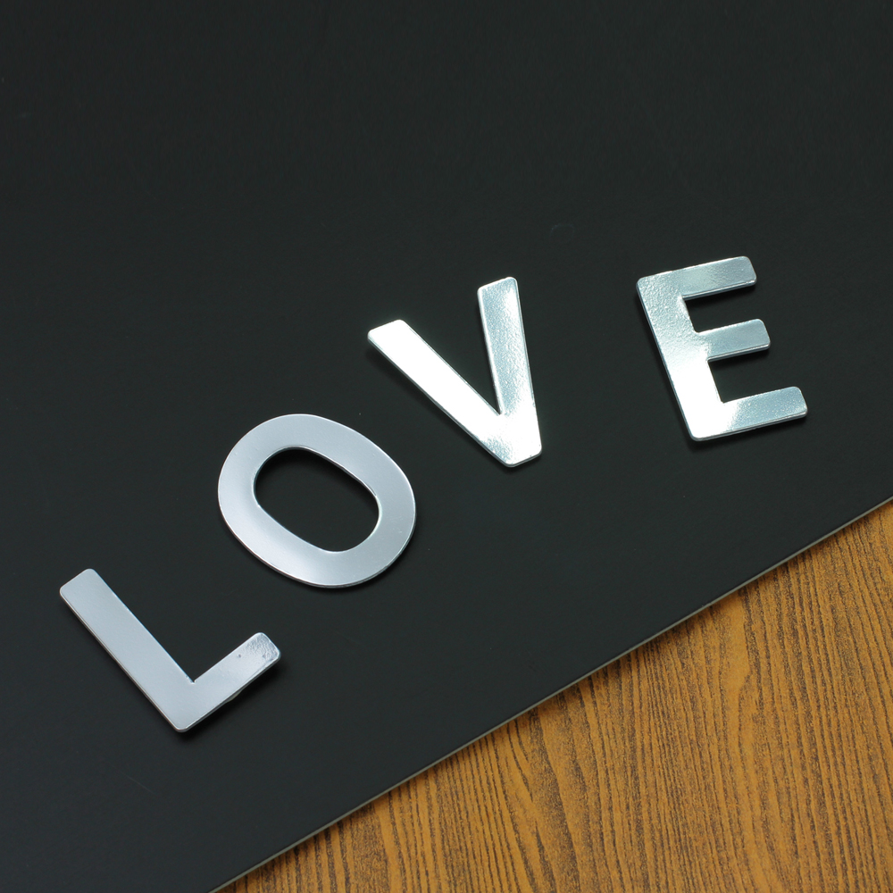 แผ่นตัวอักษรพลาสติกพร้อมใช้ A-Z และ เครื่องหมาย TL-711 - TL-738 ใช้งานได้อเนกประสงค์